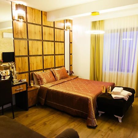 Hotel Platinum Ulcinj Esterno foto
