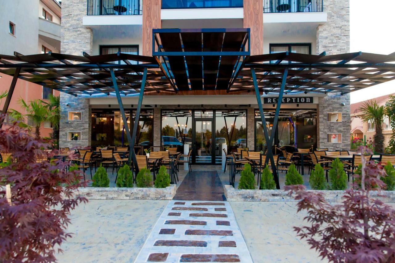 Hotel Platinum Ulcinj Esterno foto