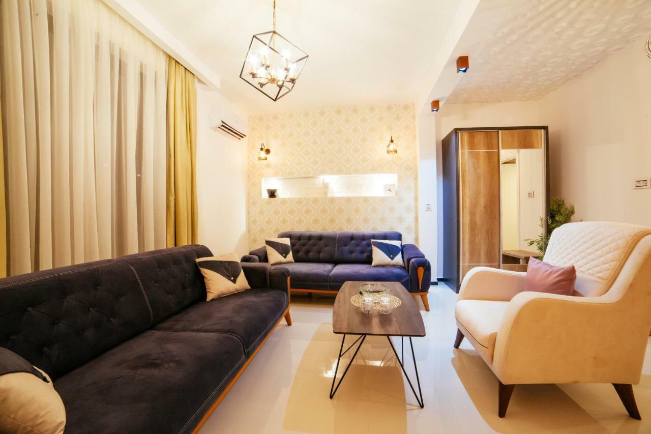 Hotel Platinum Ulcinj Esterno foto