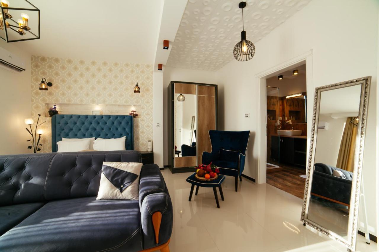 Hotel Platinum Ulcinj Esterno foto