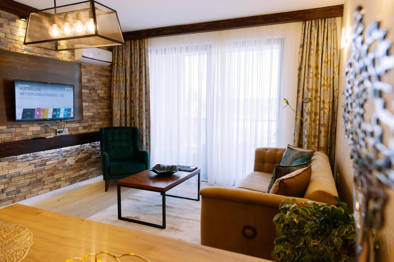 Hotel Platinum Ulcinj Esterno foto